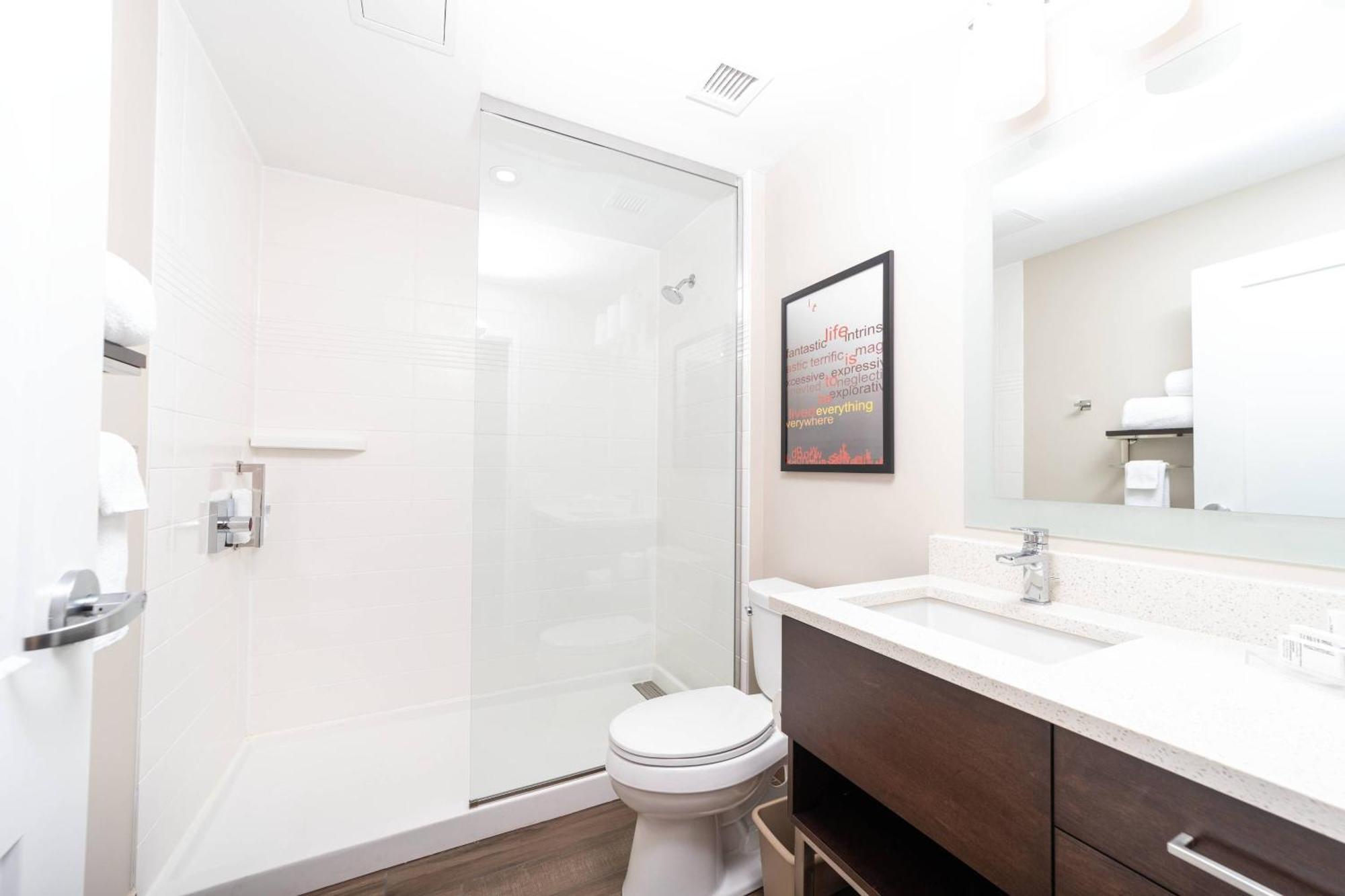 Towneplace Suites By Marriott Petawawa Экстерьер фото